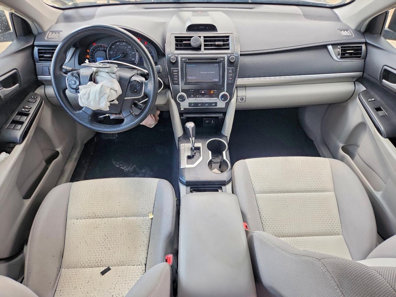 2014 Toyota Camry Le Gray vin: 4T4BF1FK4ER440178