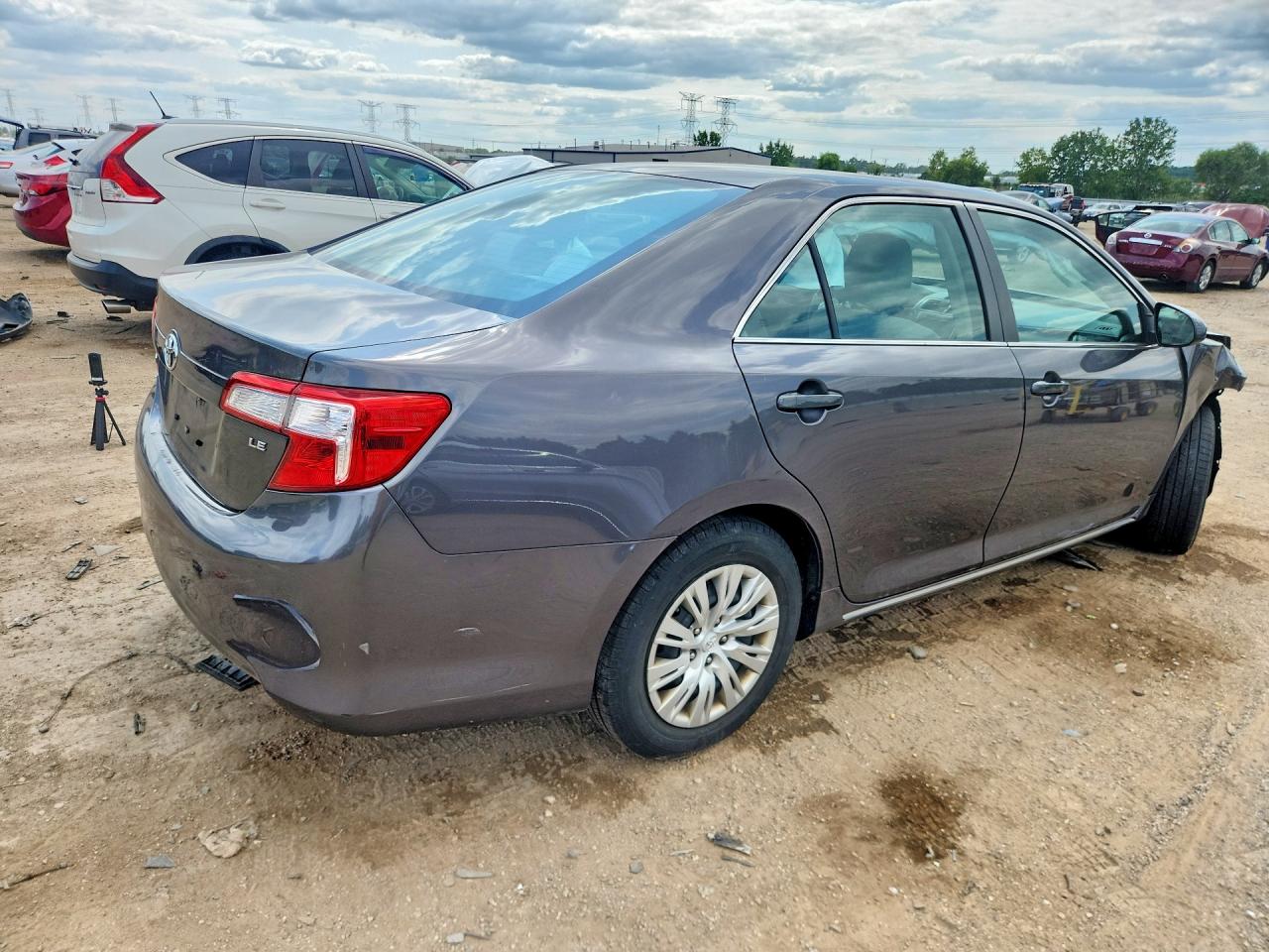 2014 Toyota Camry Le Gray vin: 4T4BF1FK4ER440178