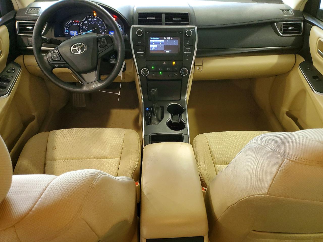 2015 Toyota Camry Le White vin: 4T4BF1FK4FR448797
