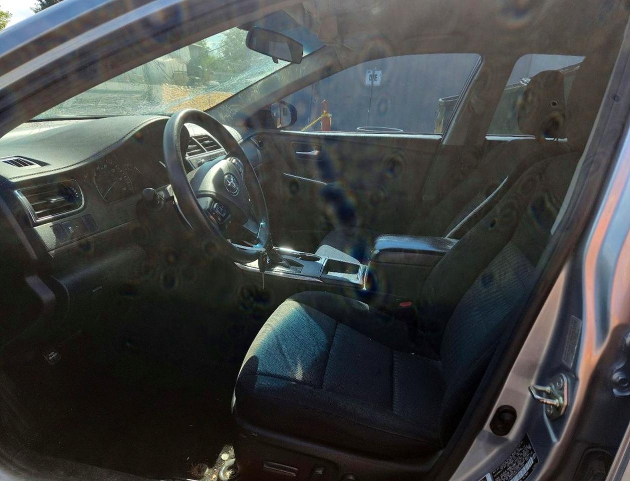 2015 Toyota Camry Le Silver vin: 4T4BF1FK4FR460500