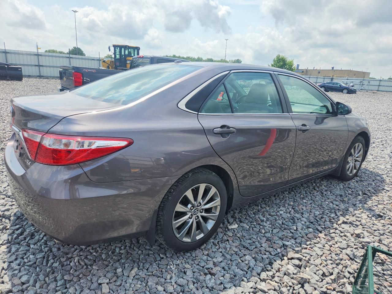 2015 Toyota Camry Xle Gray vin: 4T4BF1FK4FR467155