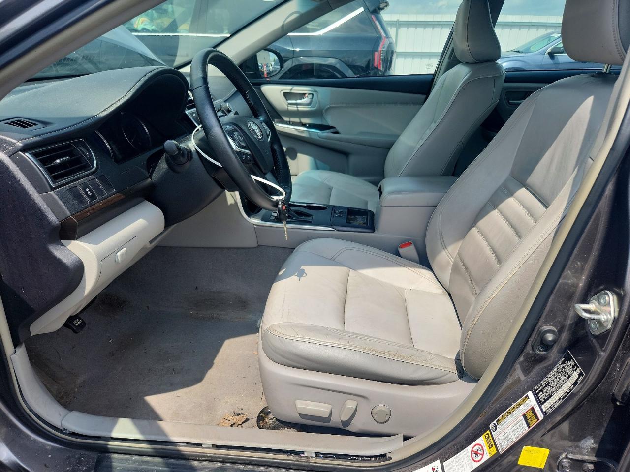 2015 Toyota Camry Xle Gray vin: 4T4BF1FK4FR467155
