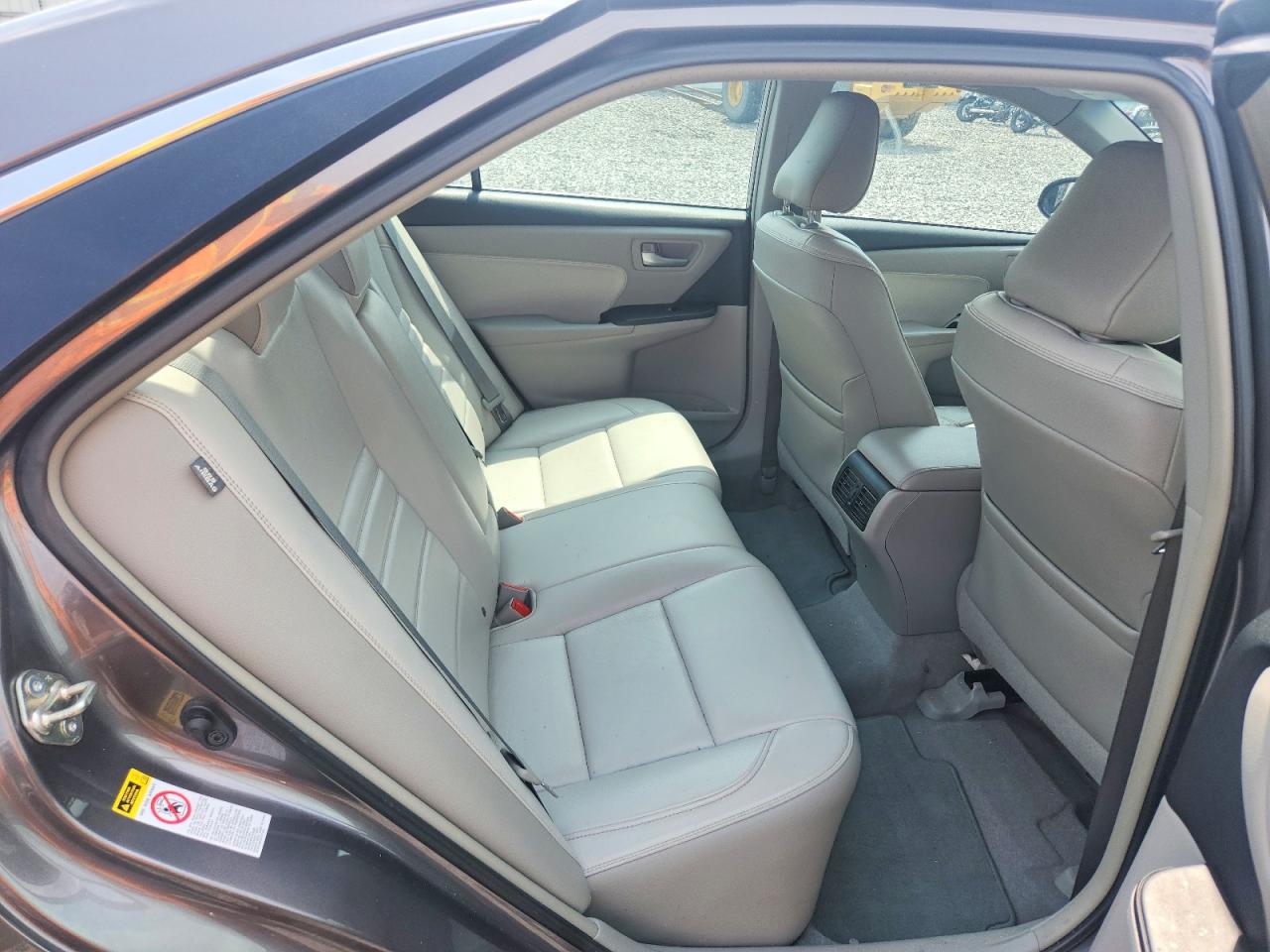 2015 Toyota Camry Xle Gray vin: 4T4BF1FK4FR467155