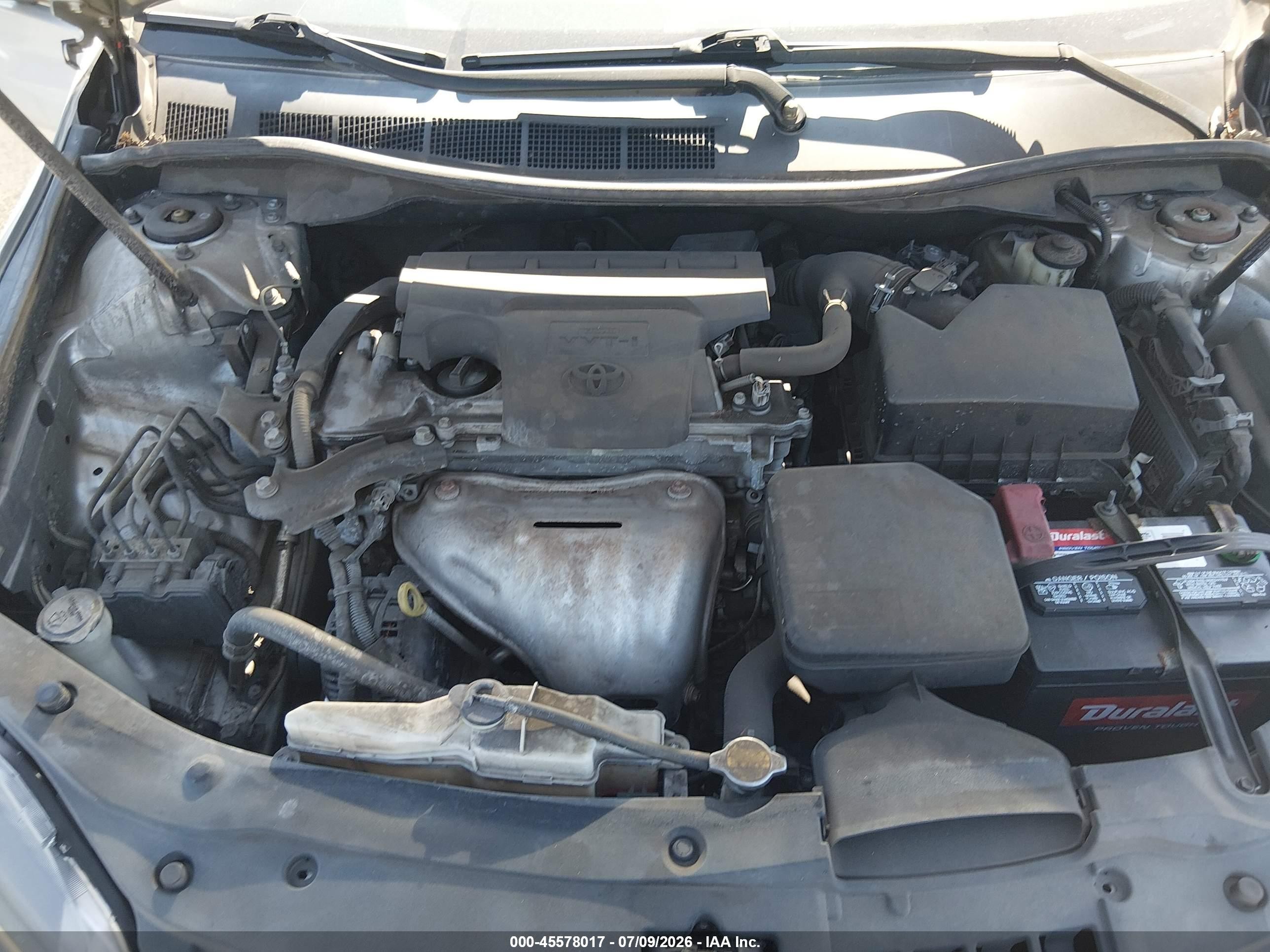 2015 Toyota Camry Le Silver vin: 4T4BF1FK4FR467513