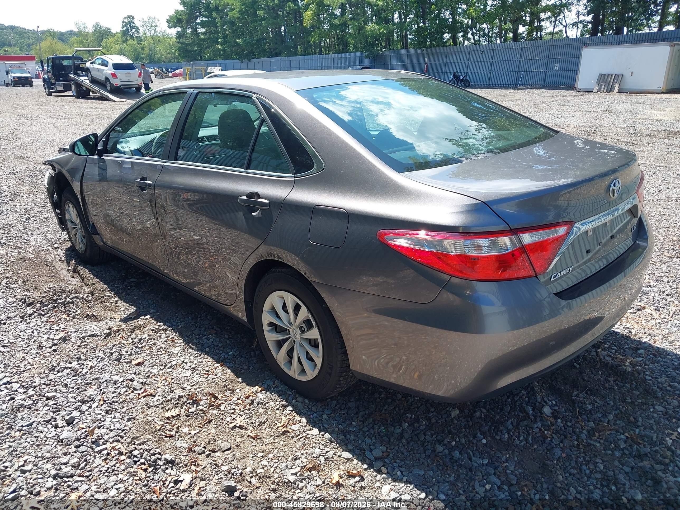 2015 Toyota Camry Le Gray vin: 4T4BF1FK4FR470606