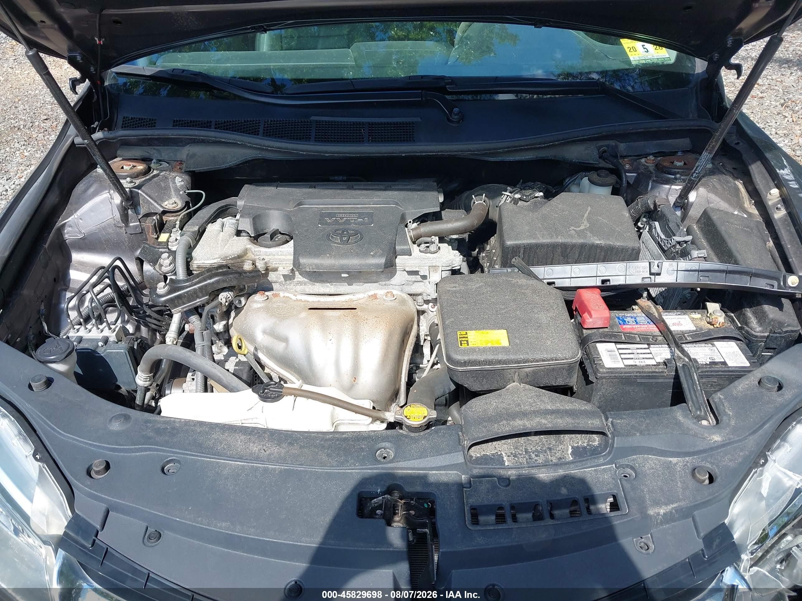 2015 Toyota Camry Le Gray vin: 4T4BF1FK4FR470606