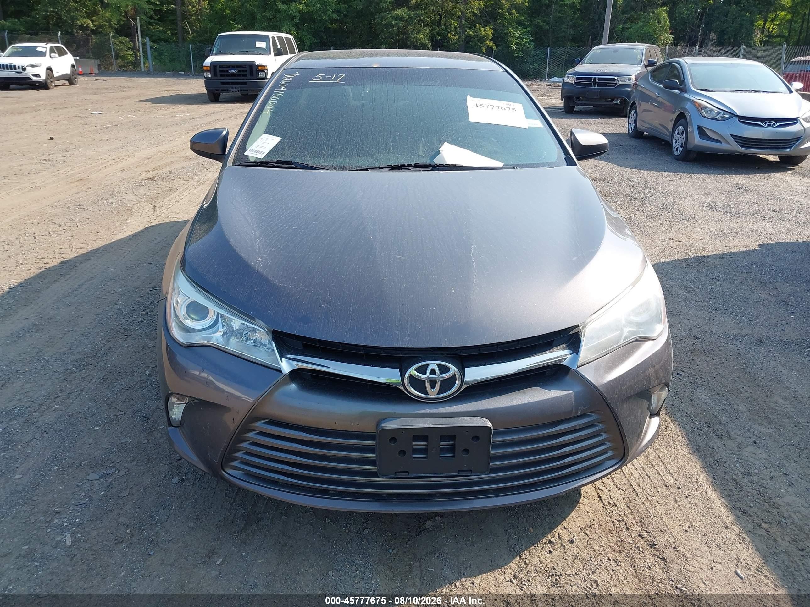 2015 Toyota Camry Le Gray vin: 4T4BF1FK4FR488393