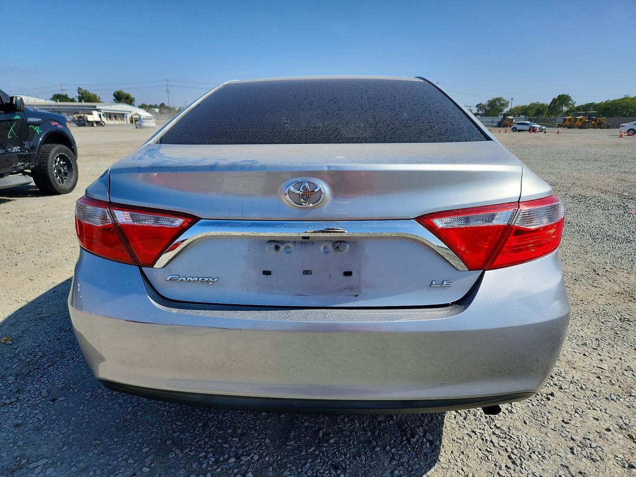 2015 Toyota Camry Le Gray vin: 4T4BF1FK4FR500929