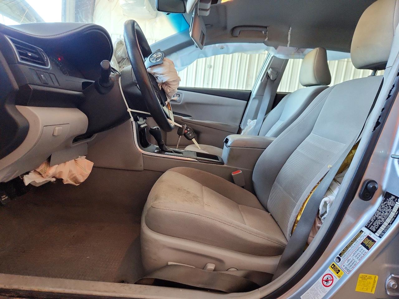 2015 Toyota Camry Le Silver vin: 4T4BF1FK4FR503569