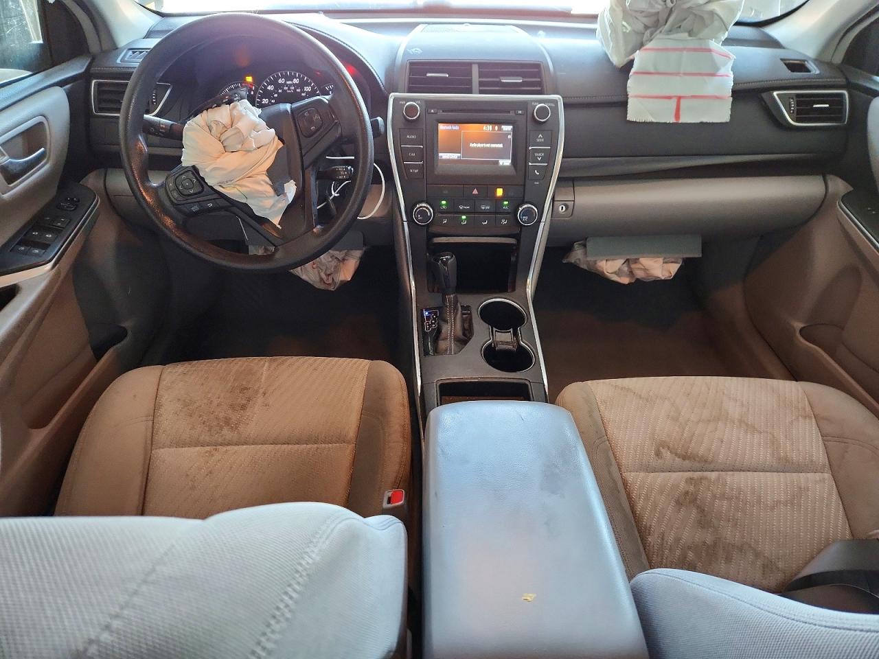 2015 Toyota Camry Le Silver vin: 4T4BF1FK4FR503569