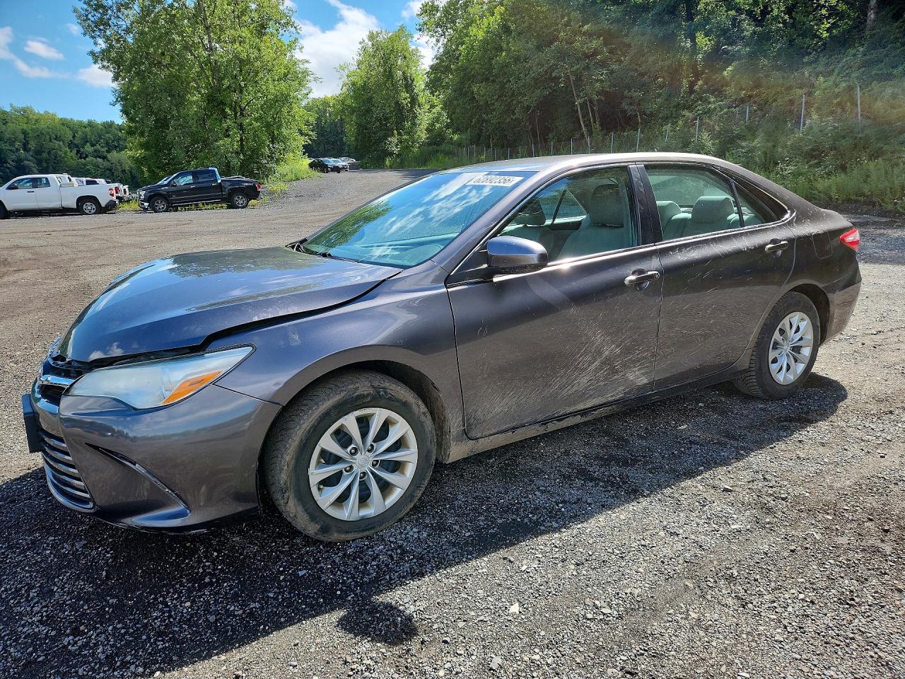 2015 Toyota Camry Le Gray vin: 4T4BF1FK4FR510151