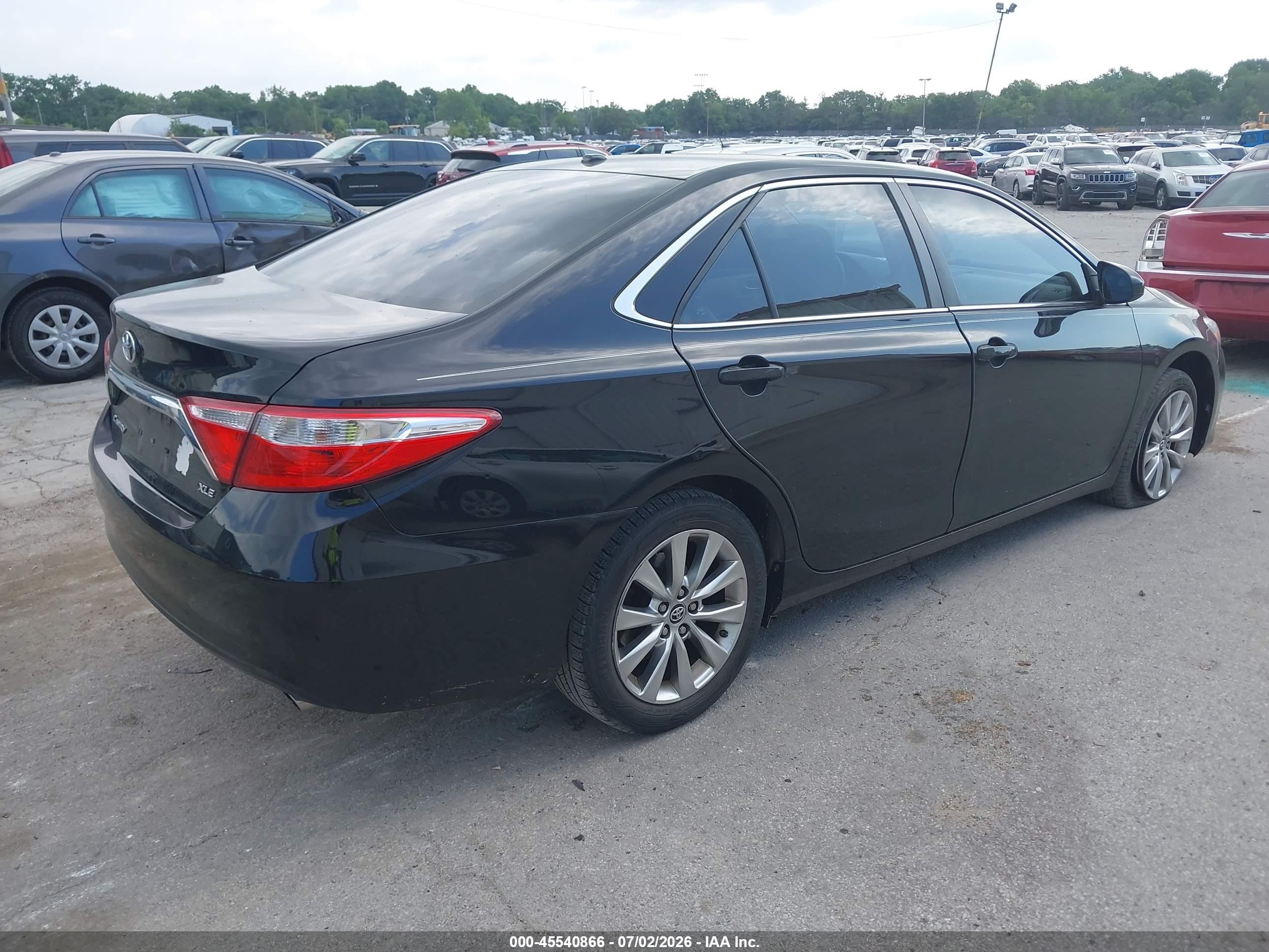 2015 Toyota Camry Xle Черный vin: 4T4BF1FK4FR511347