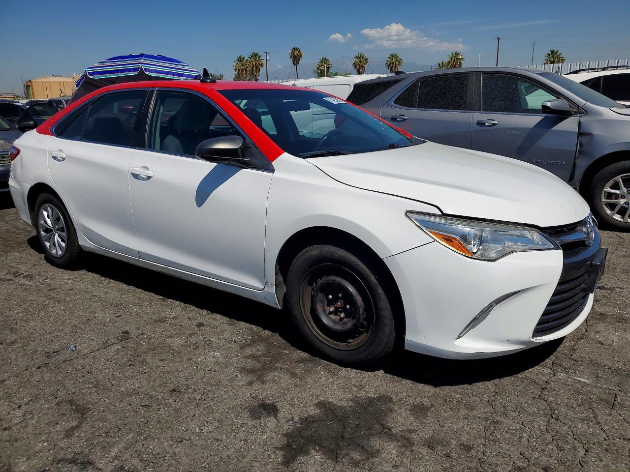 2015 Toyota Camry Le Two Tone vin: 4T4BF1FK4FR512630