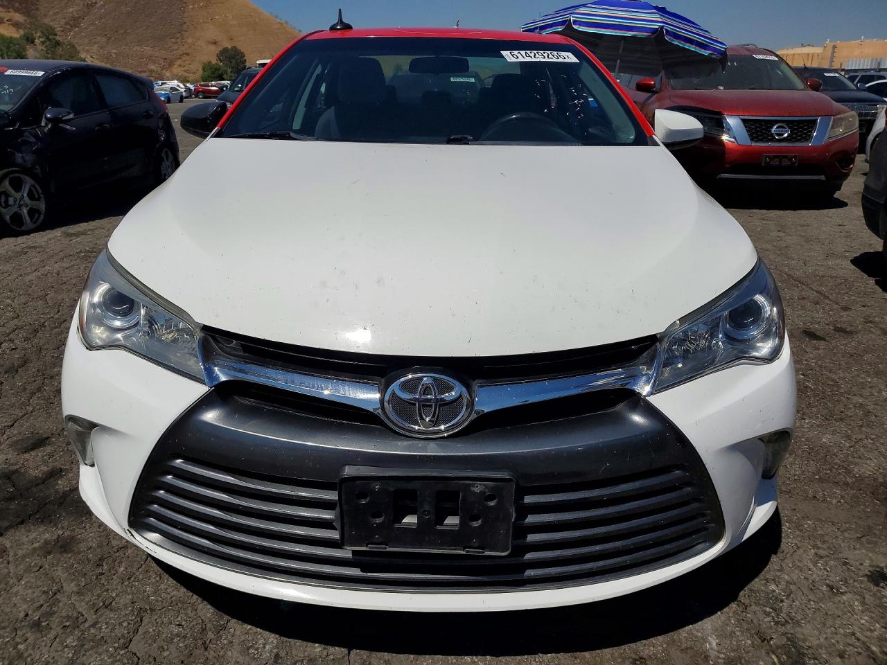 2015 Toyota Camry Le Two Tone vin: 4T4BF1FK4FR512630