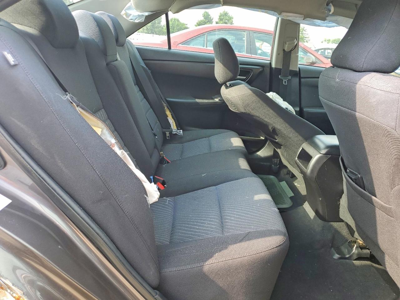 2015 Toyota Camry Le Gray vin: 4T4BF1FK4FR515771