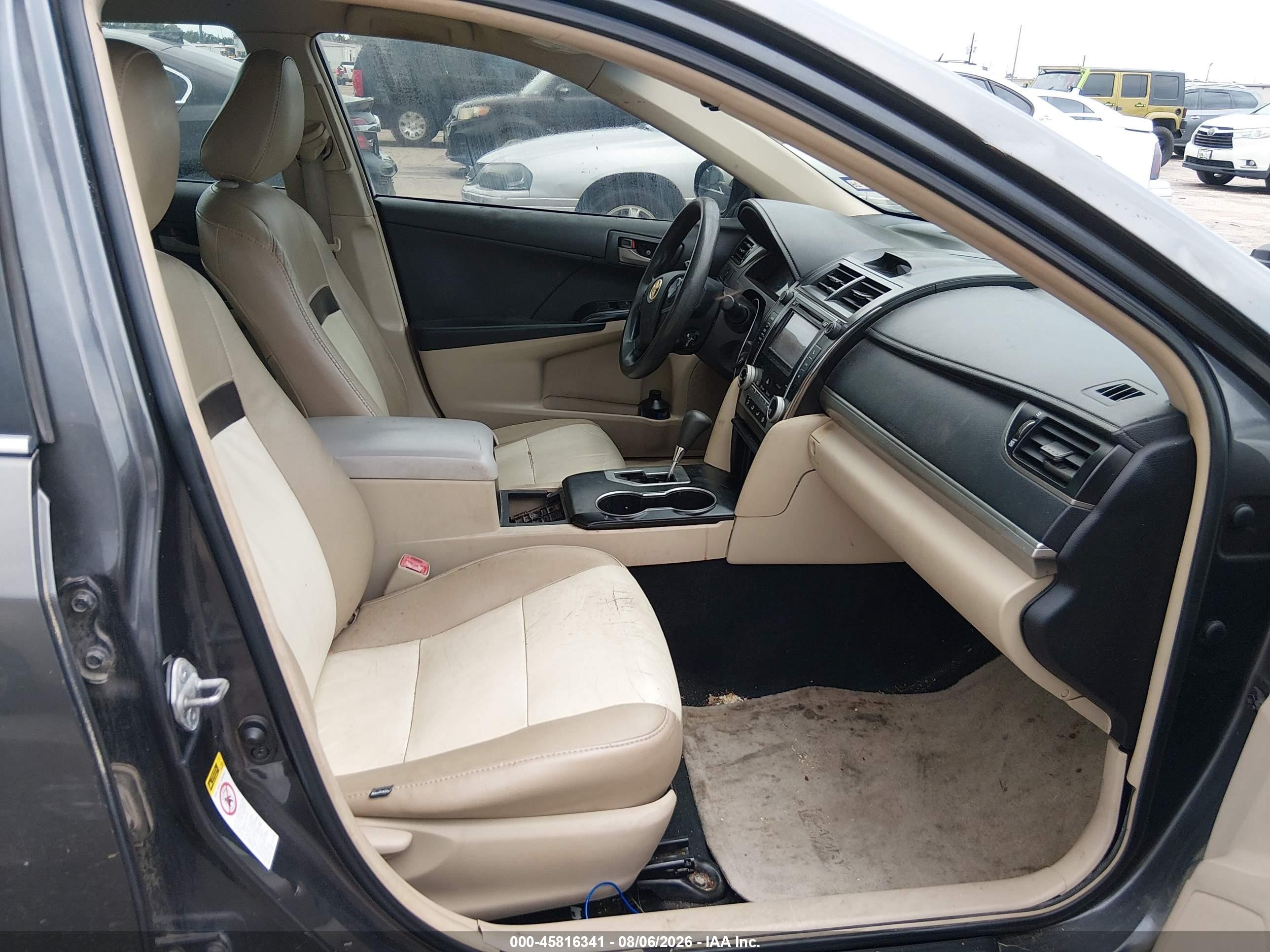 2012 Toyota Camry Le Gray vin: 4T4BF1FK5CR158709