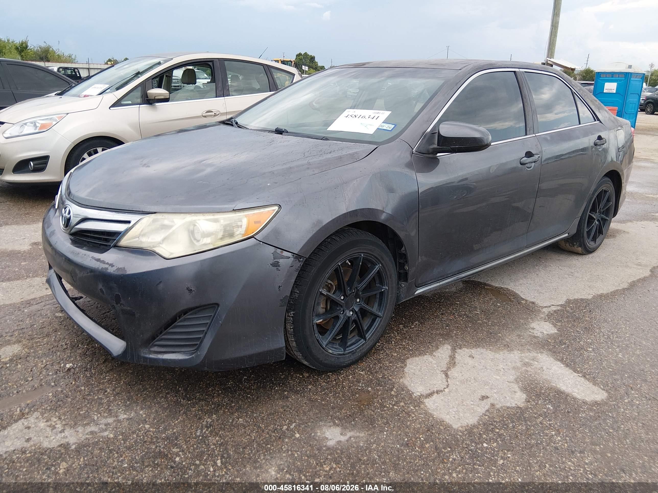 2012 Toyota Camry Le Gray vin: 4T4BF1FK5CR158709
