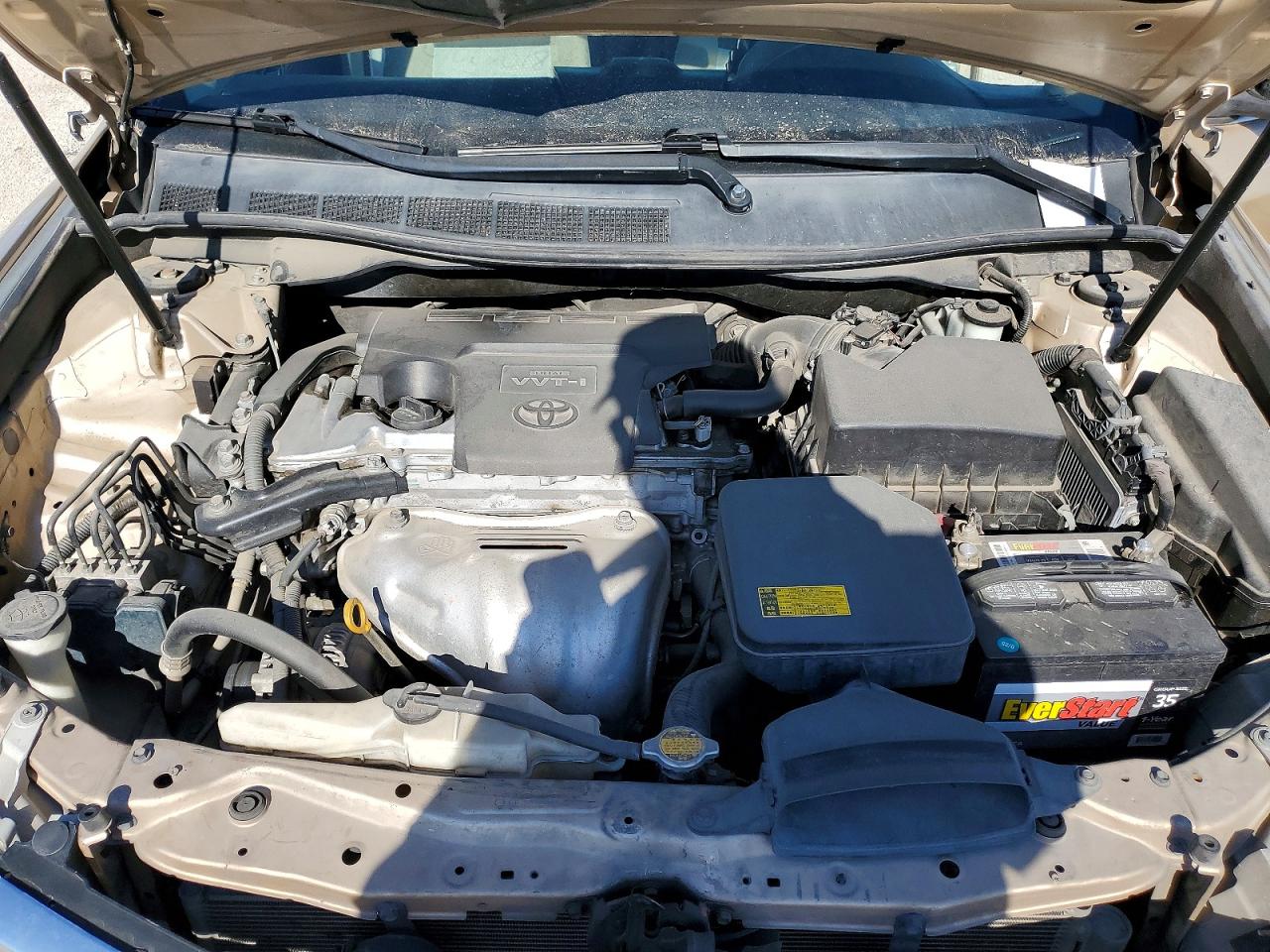 2012 Toyota Camry Le Gold vin: 4T4BF1FK5CR164512