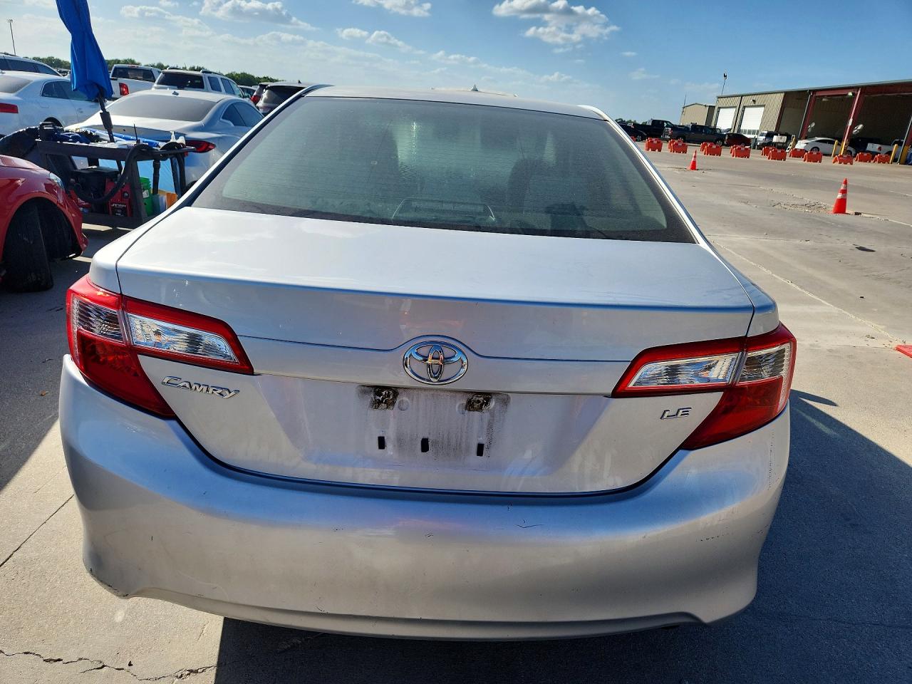 2012 Toyota Camry Le Silver vin: 4T4BF1FK5CR168897