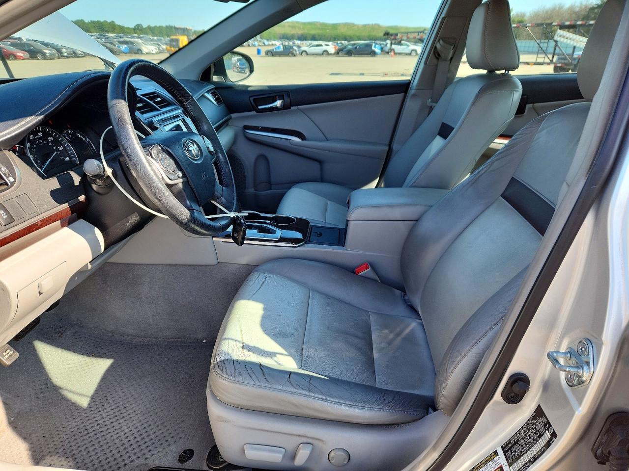2012 Toyota Camry Xle Silver vin: 4T4BF1FK5CR218746