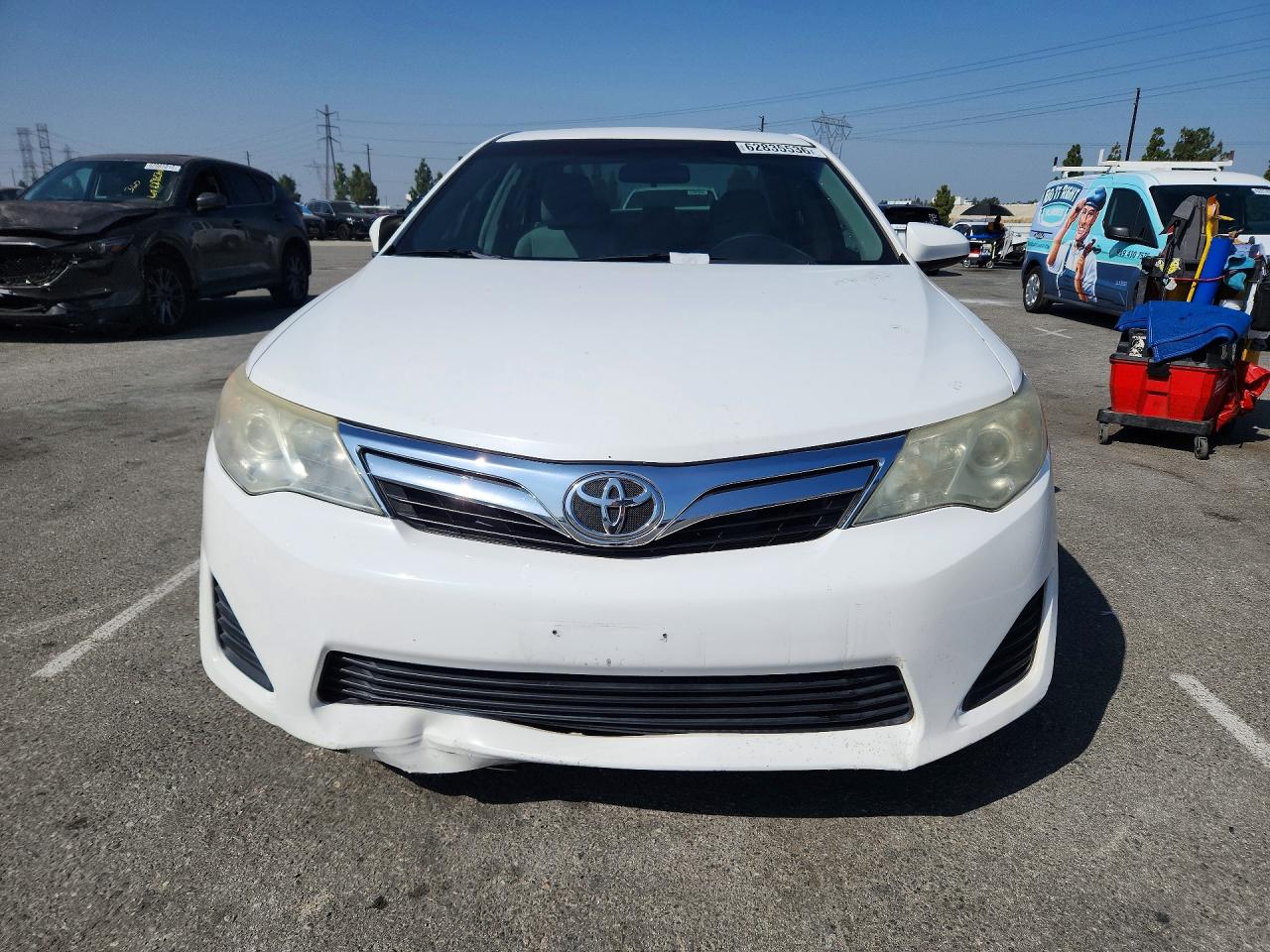 2012 Toyota Camry Le White vin: 4T4BF1FK5CR248359
