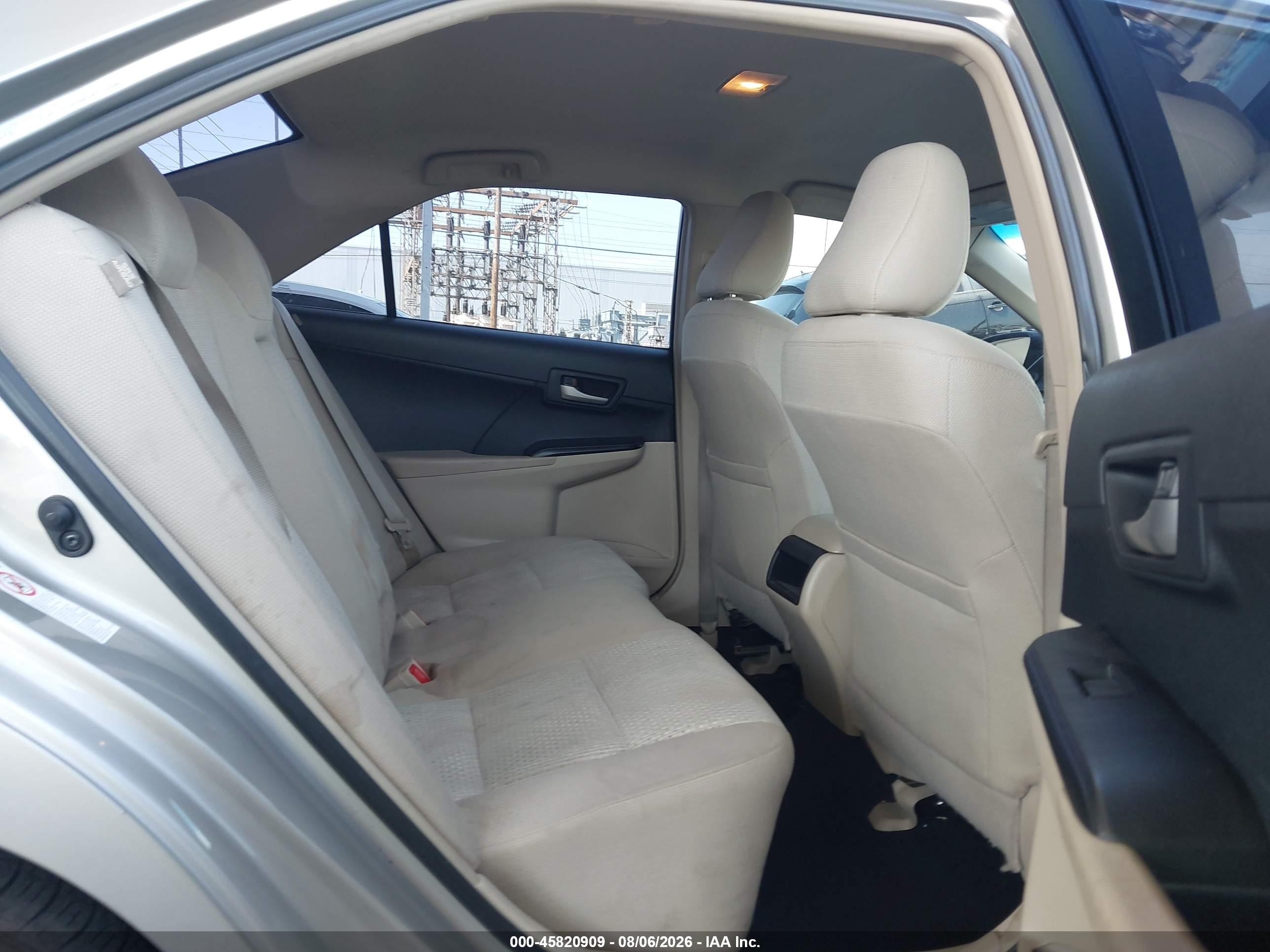 2013 Toyota Camry Le Золотой vin: 4T4BF1FK5DR290256