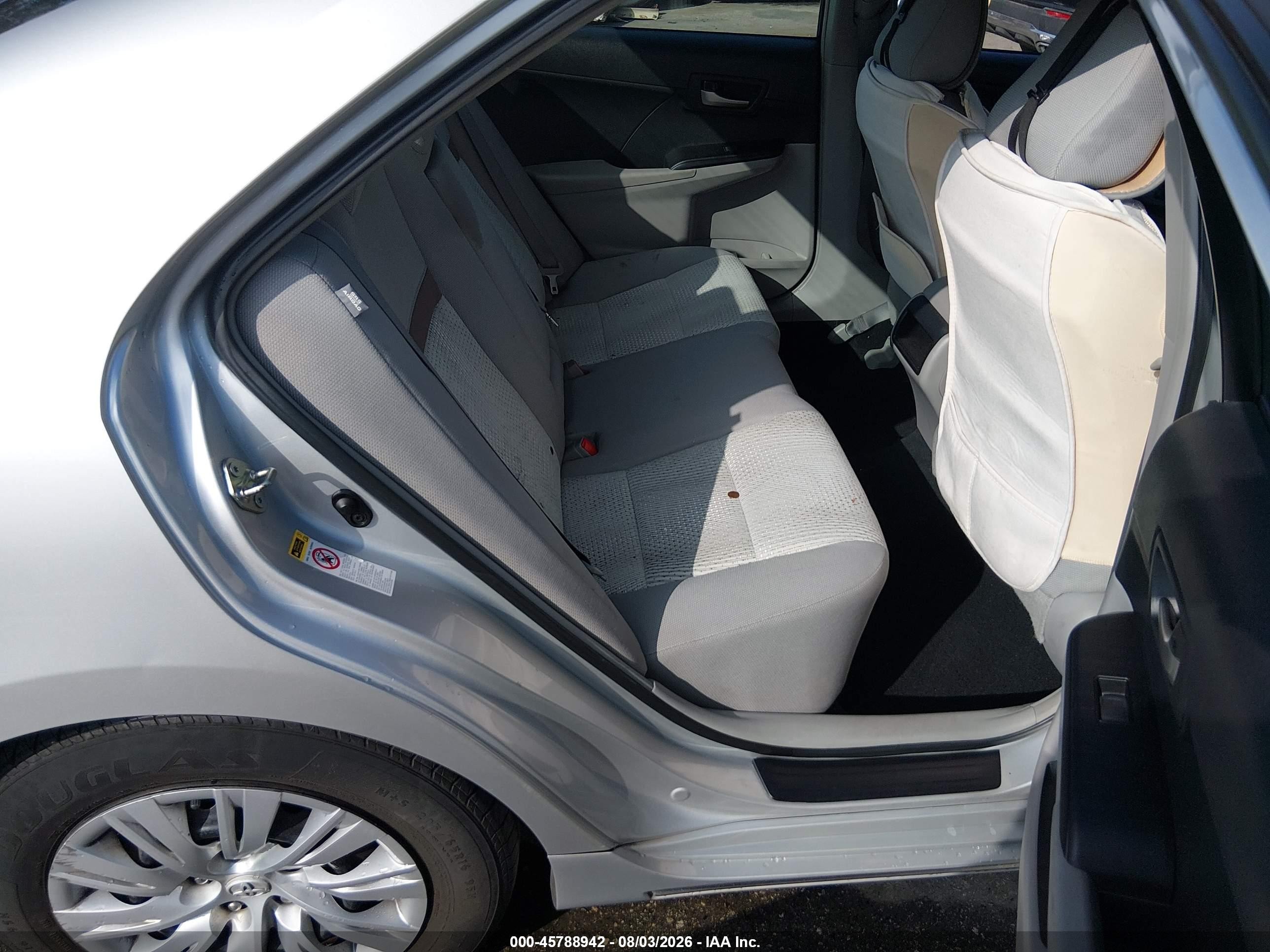 2013 Toyota Camry Le Silver vin: 4T4BF1FK5DR290824