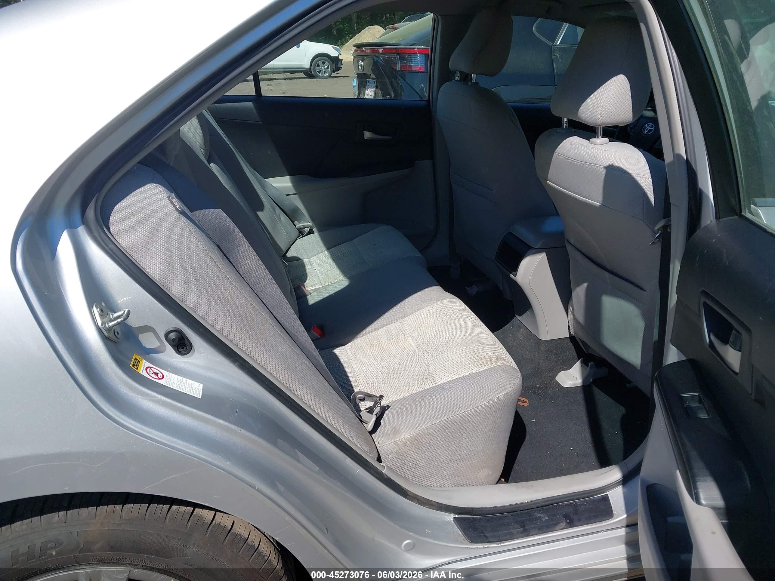 2013 Toyota Camry Le Silver vin: 4T4BF1FK5DR292332