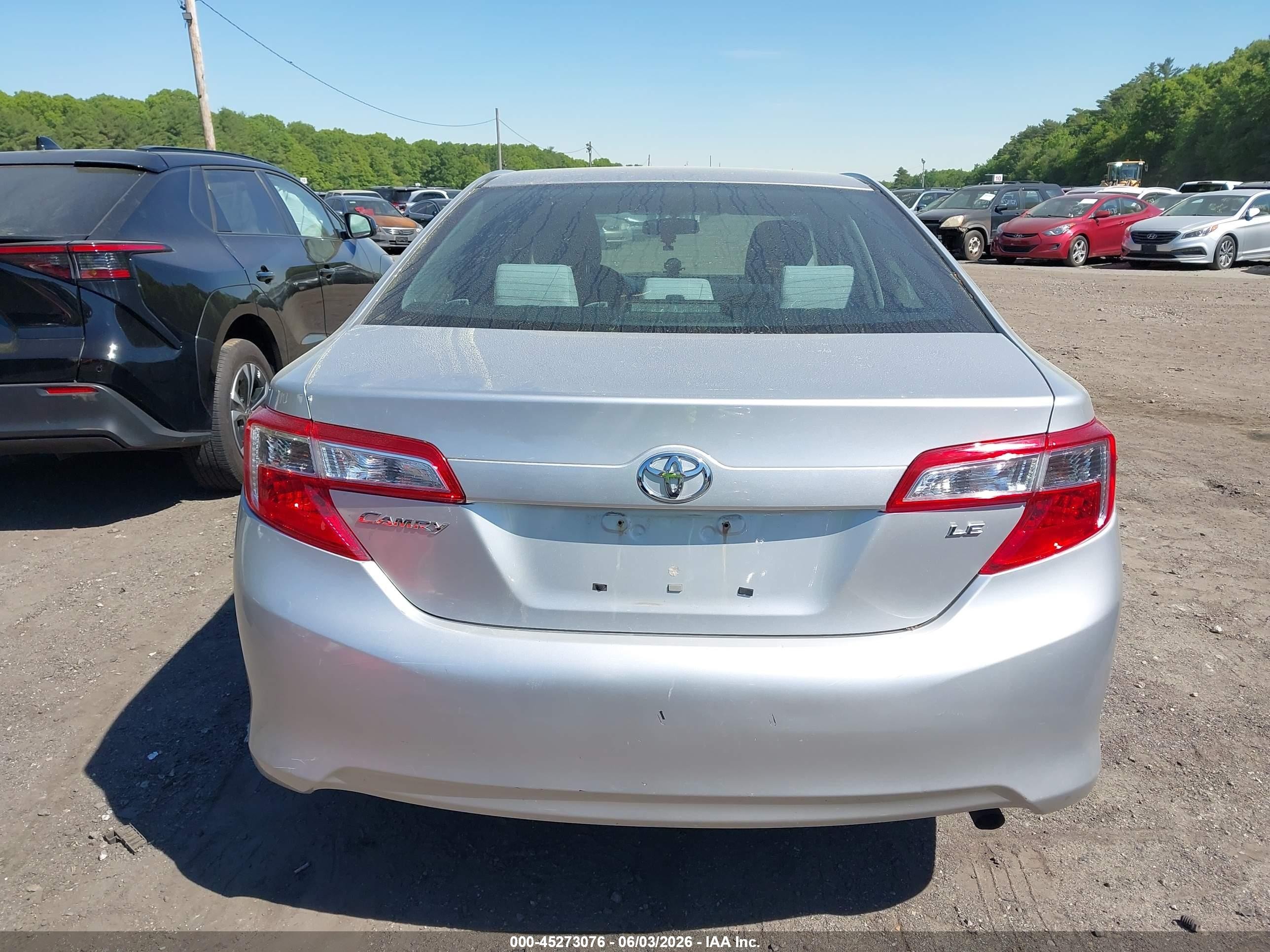 2013 Toyota Camry Le Silver vin: 4T4BF1FK5DR292332