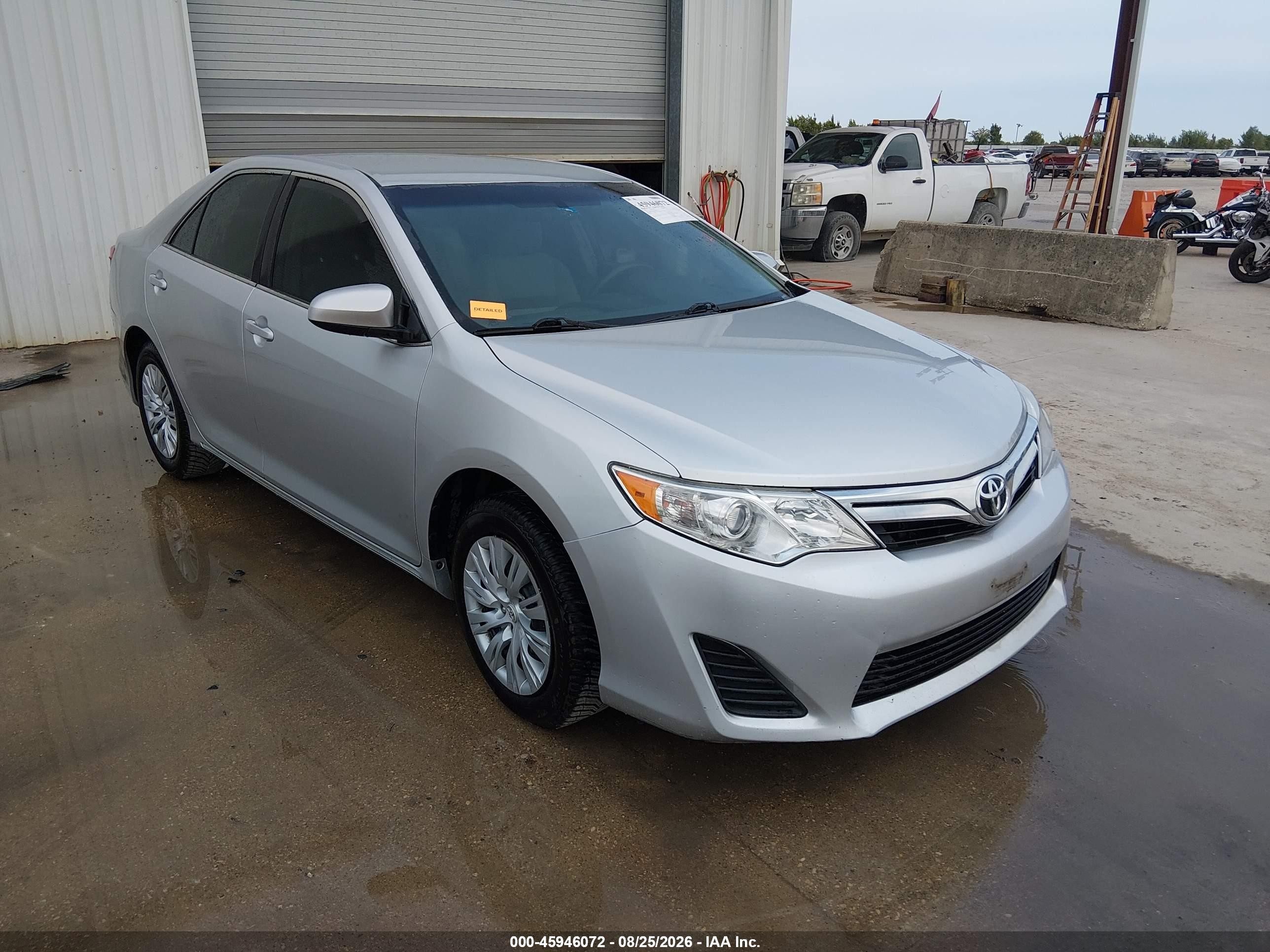 2013 Toyota Camry Le Silver vin: 4T4BF1FK5DR300526