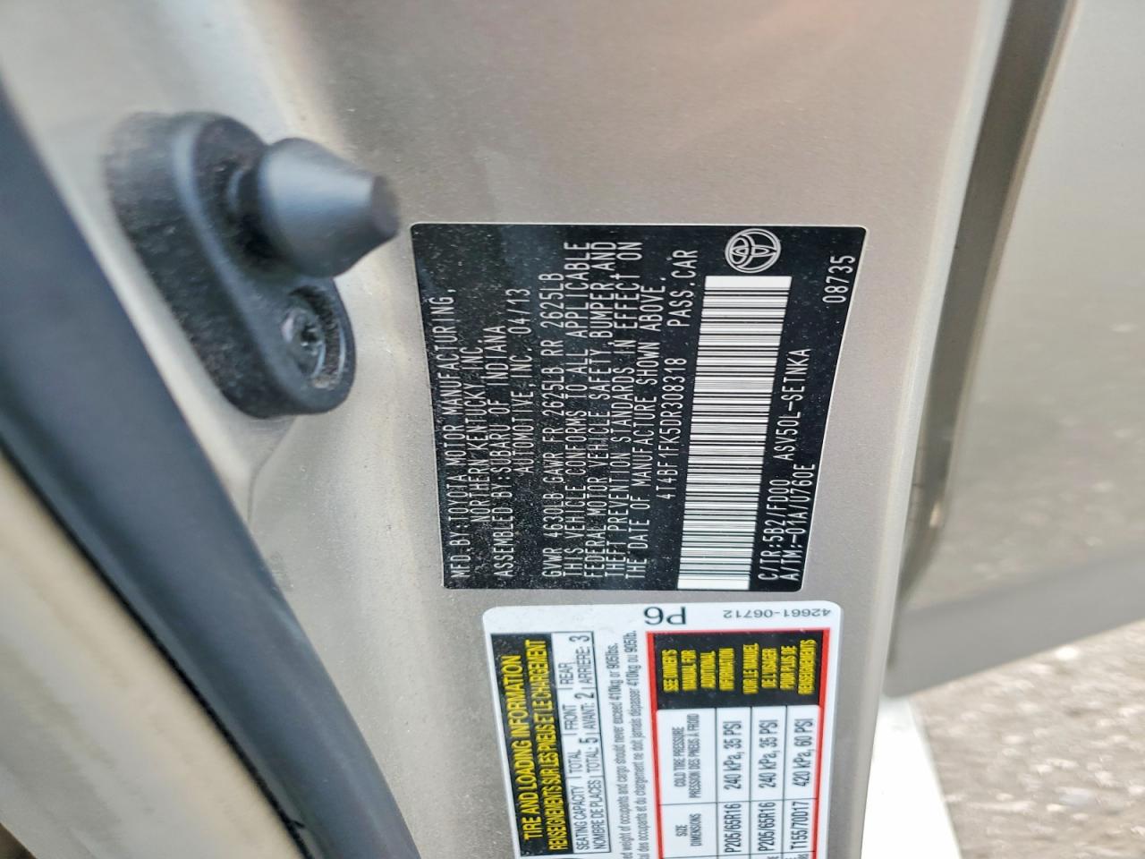 2013 Toyota Camry Le Cream vin: 4T4BF1FK5DR308318