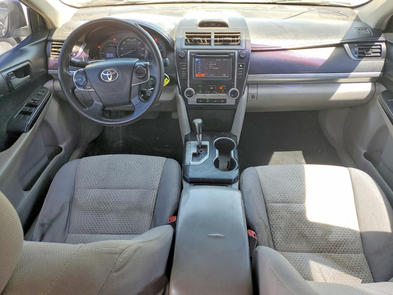2013 Toyota Camry Le Gray vin: 4T4BF1FK5DR312403