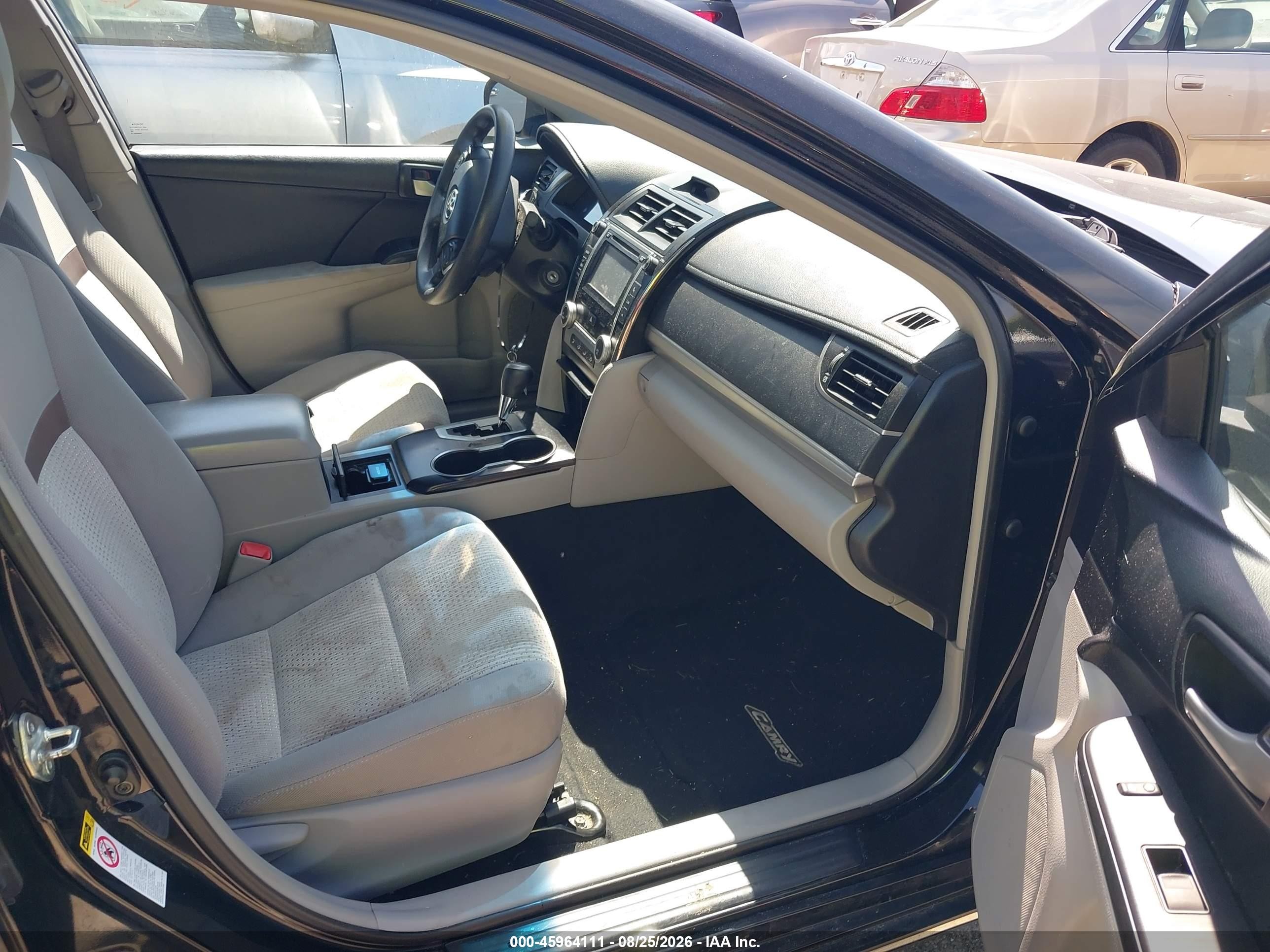 2013 Toyota Camry Le Black vin: 4T4BF1FK5DR316077