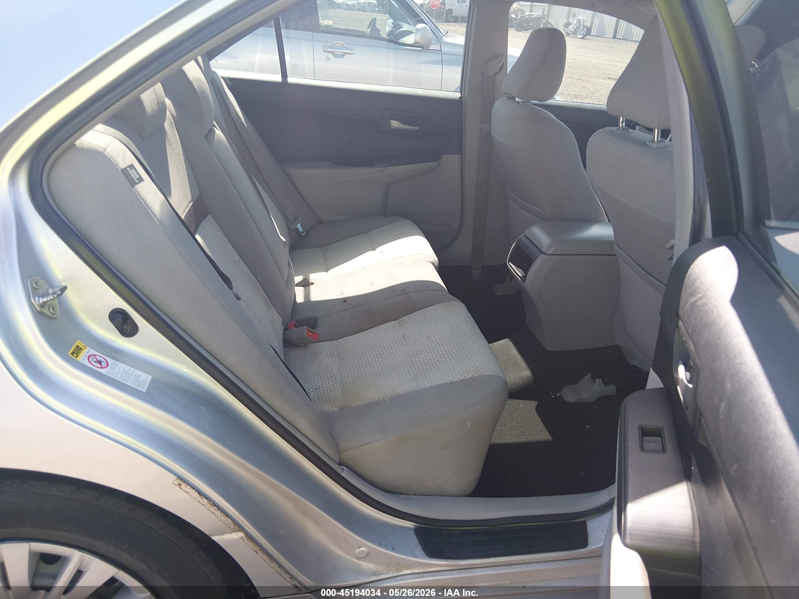 2013 Toyota Camry Le Silver vin: 4T4BF1FK5DR322249
