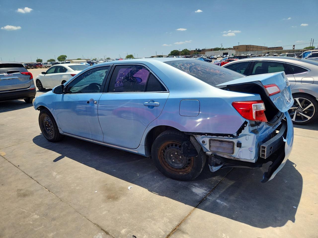 2013 Toyota Camry Le Blue vin: 4T4BF1FK5DR324275
