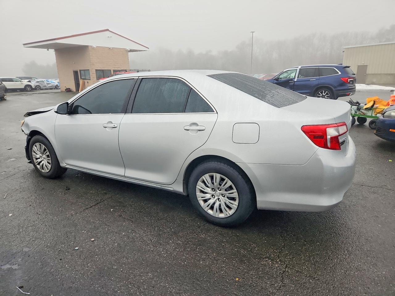 2013 Toyota Camry Le Silver vin: 4T4BF1FK5DR324292