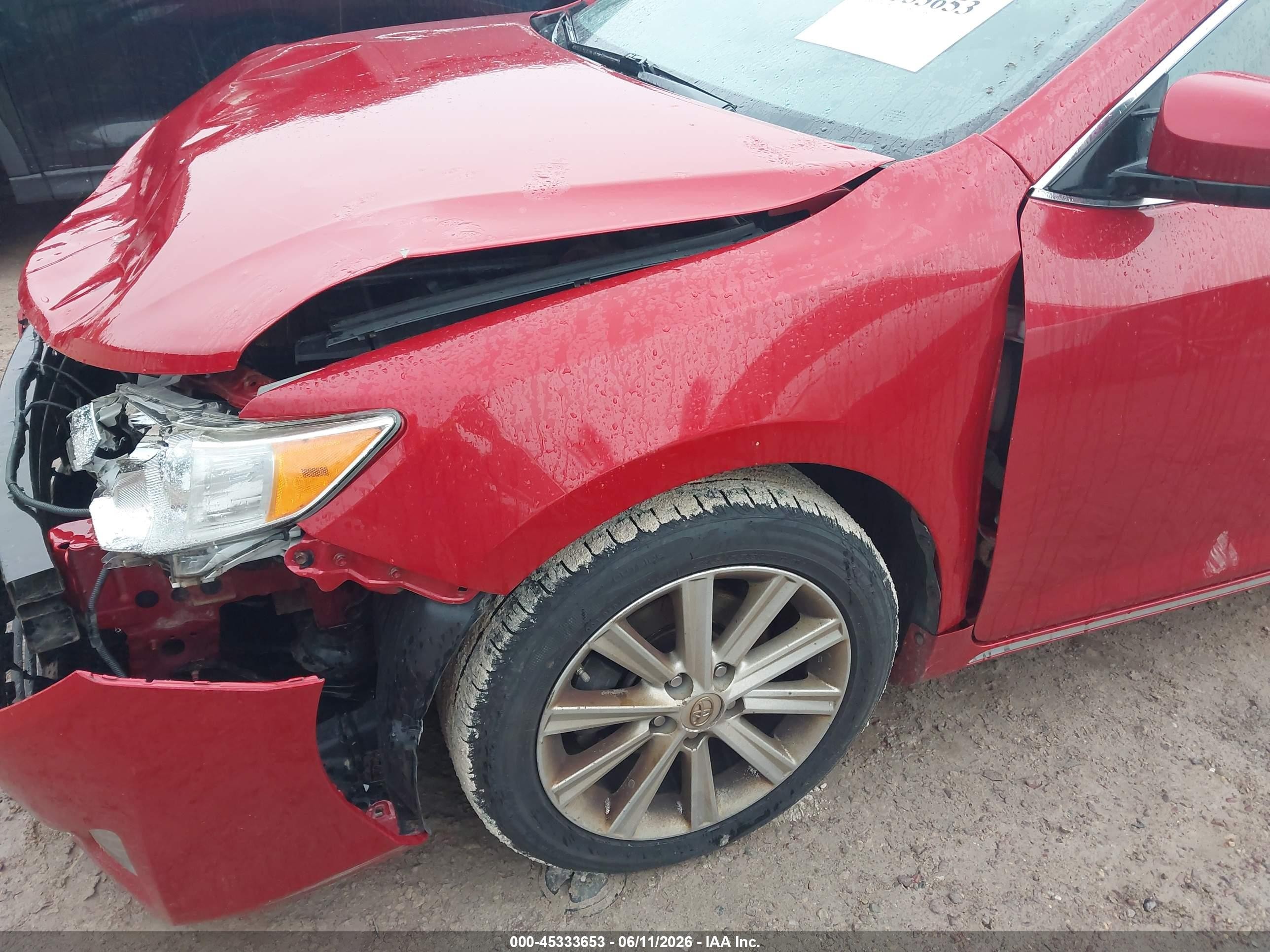 2013 Toyota Camry Xle Red vin: 4T4BF1FK5DR336278