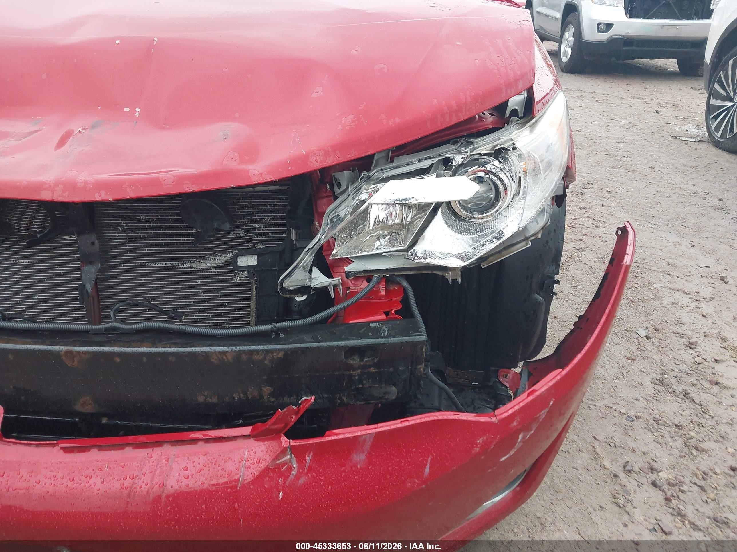 2013 Toyota Camry Xle Red vin: 4T4BF1FK5DR336278