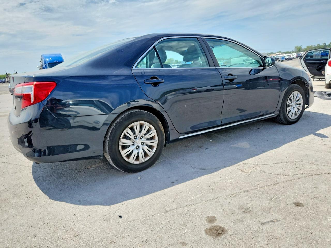 2014 Toyota Camry Le Черный vin: 4T4BF1FK5ER347282
