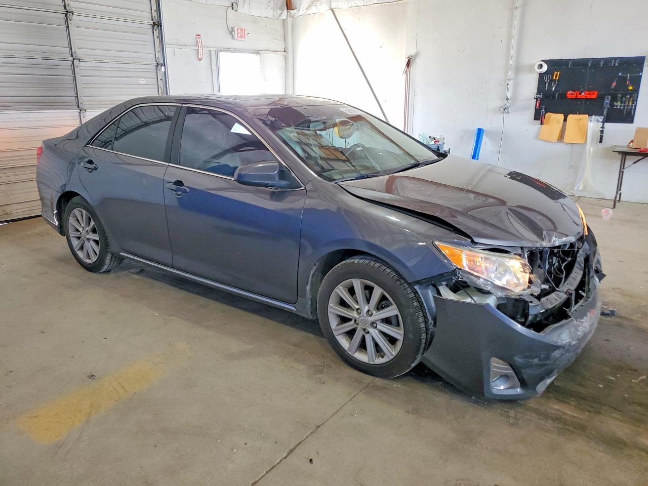 2014 Toyota Camry Xle Gray vin: 4T4BF1FK5ER348187