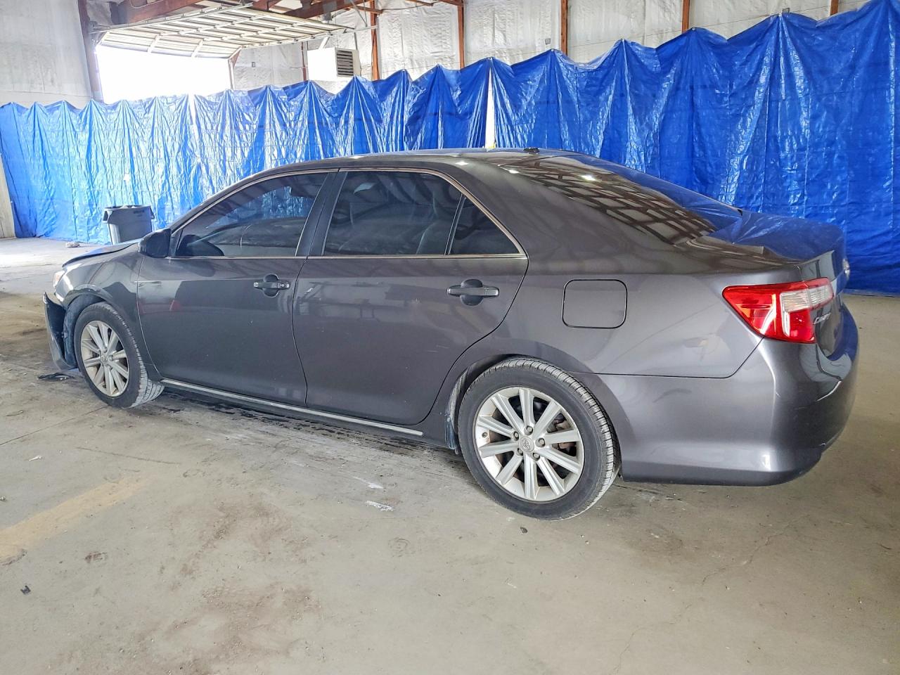 2014 Toyota Camry Xle Gray vin: 4T4BF1FK5ER348187