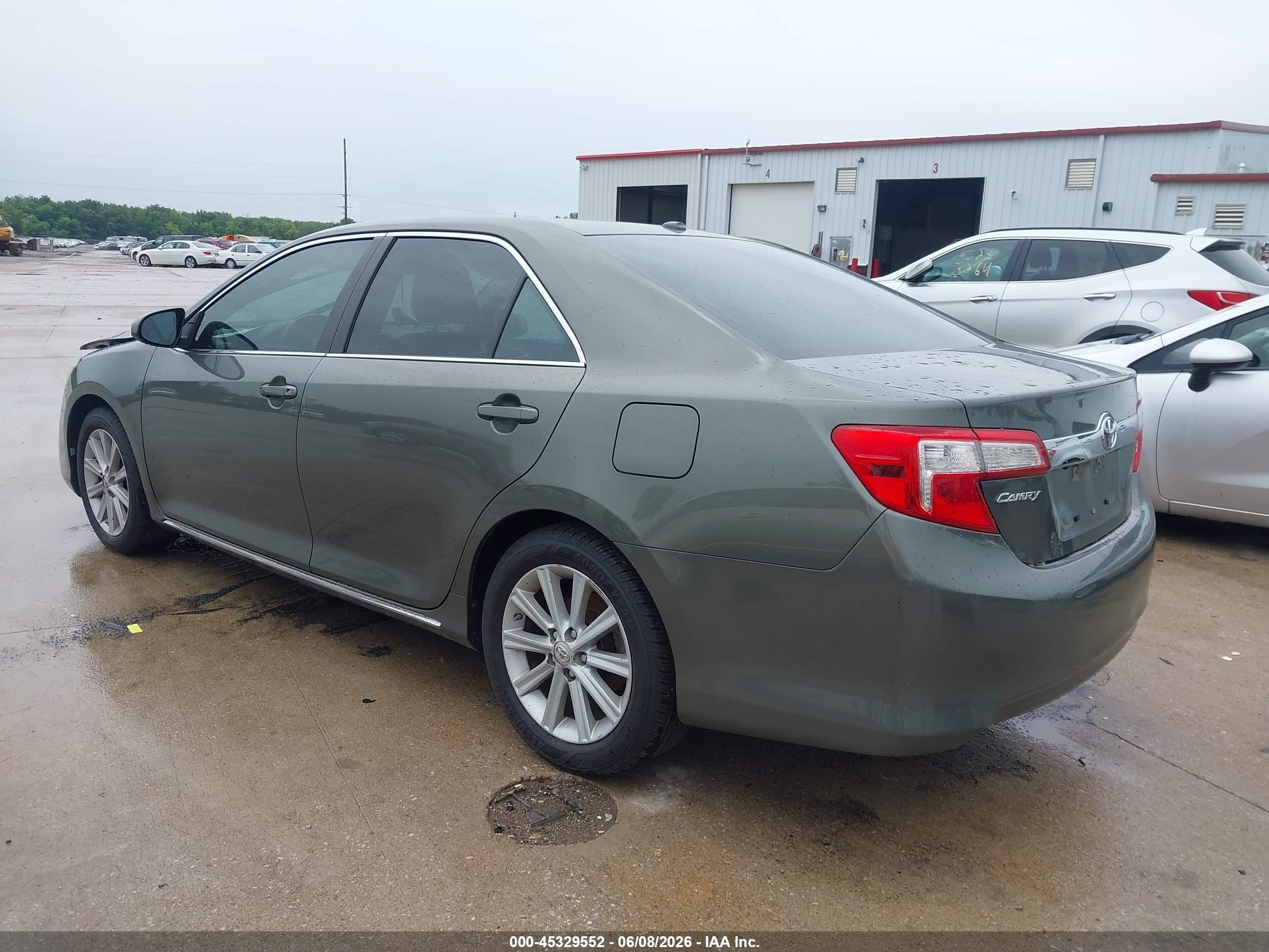 2014 Toyota Camry Xle Green vin: 4T4BF1FK5ER352417