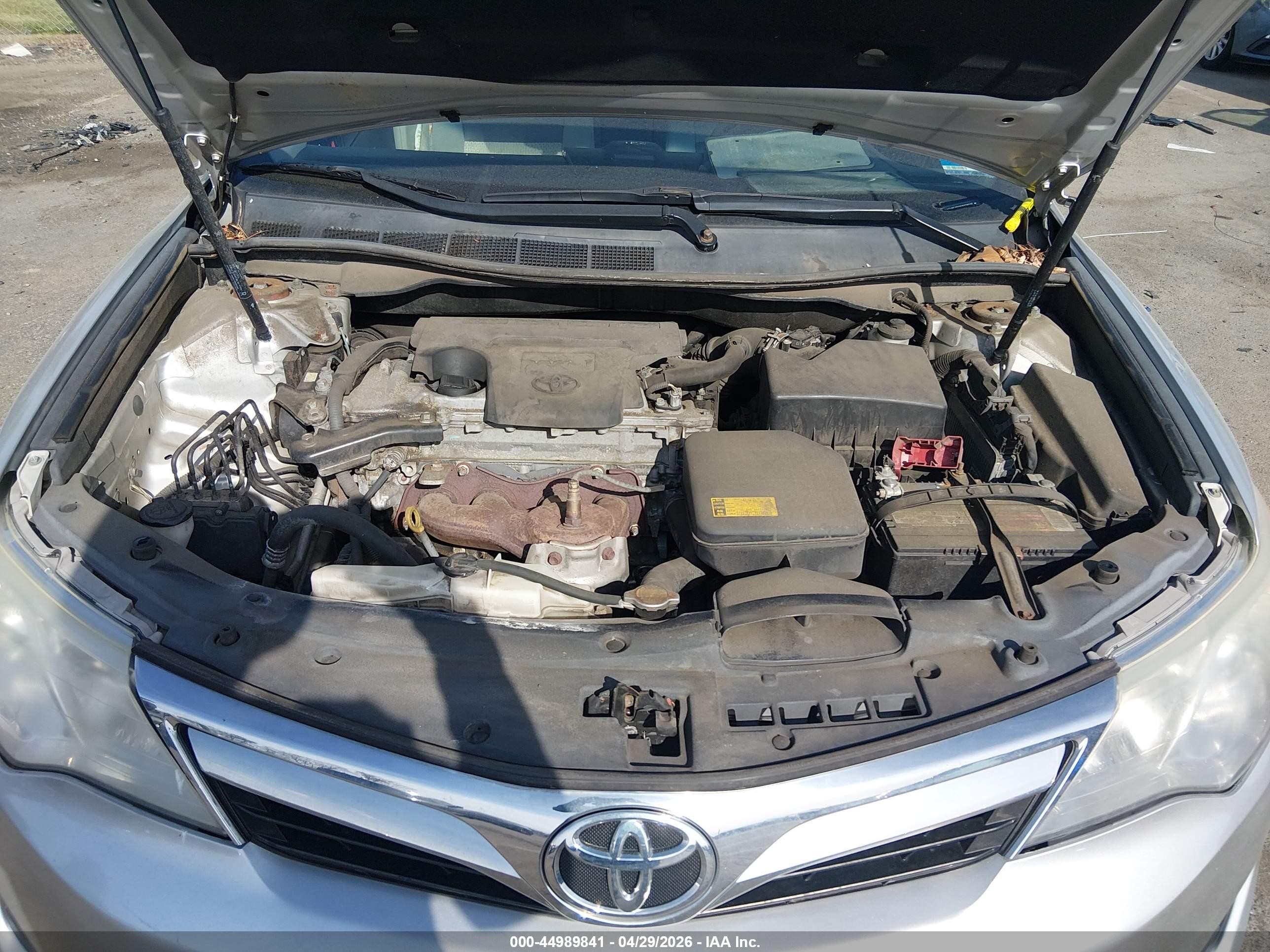 2014 Toyota Camry Le Silver vin: 4T4BF1FK5ER379326