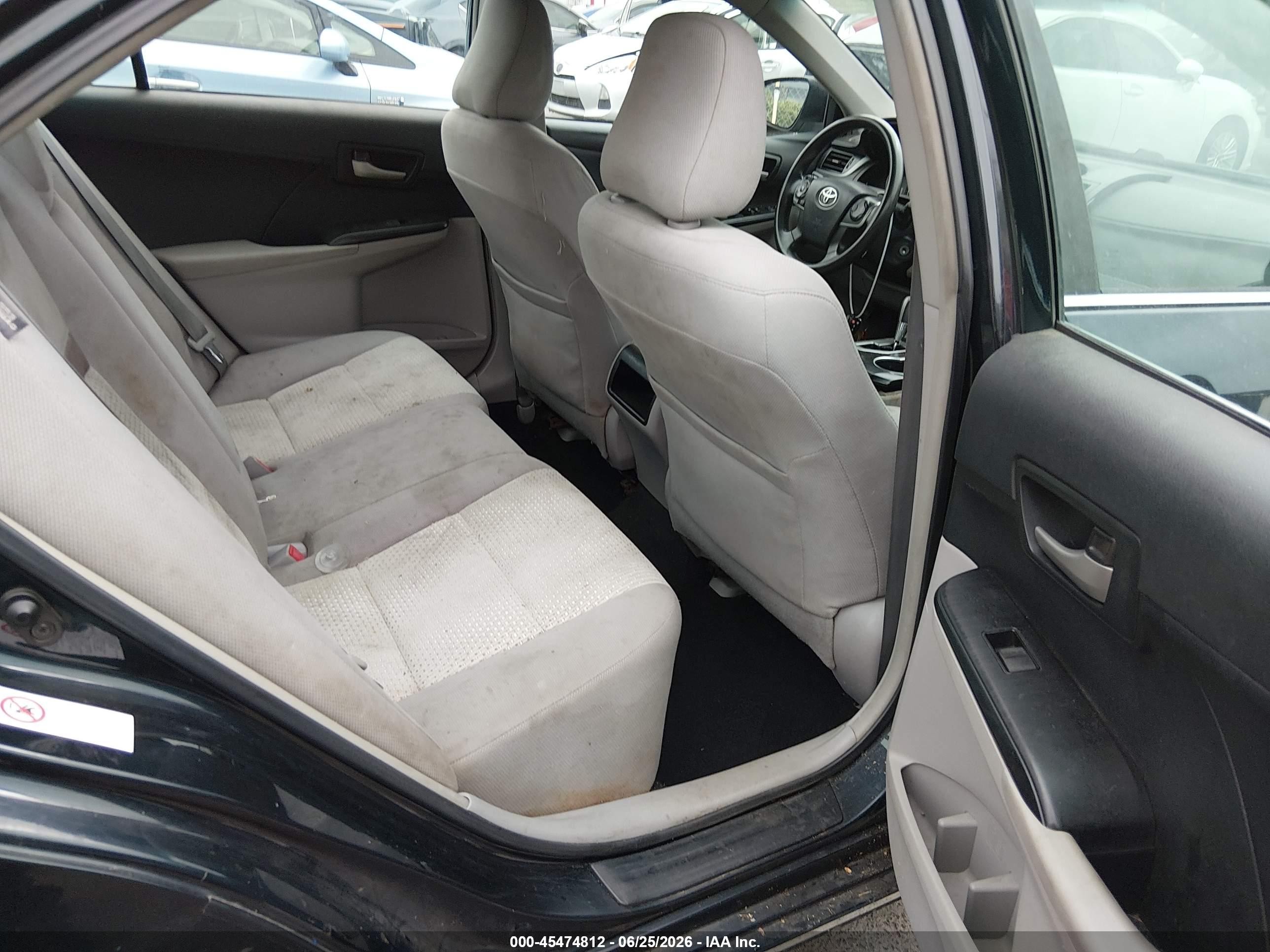 2014 Toyota Camry Le Blue vin: 4T4BF1FK5ER399267