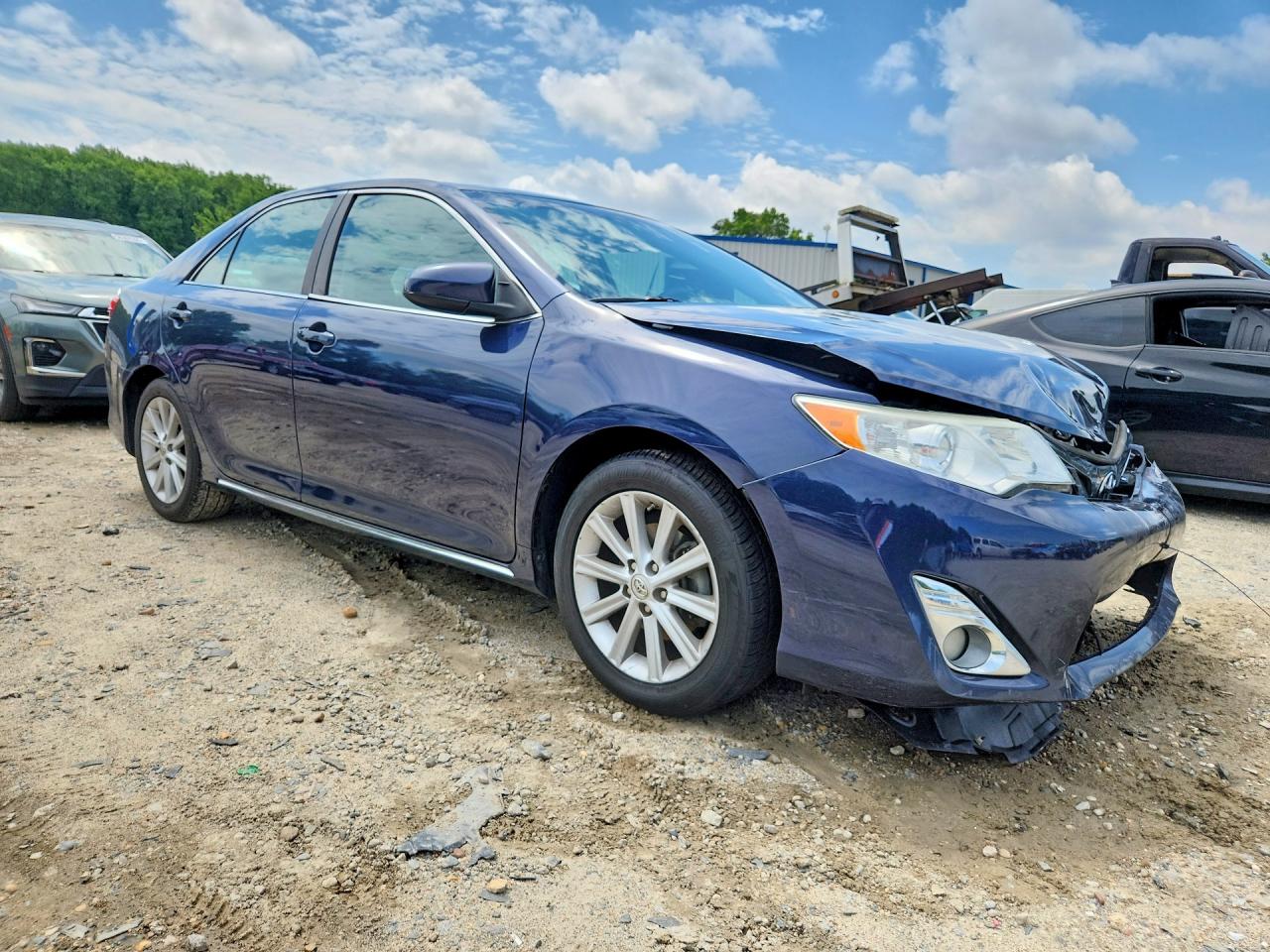 2014 Toyota Camry Xle Blue vin: 4T4BF1FK5ER402474