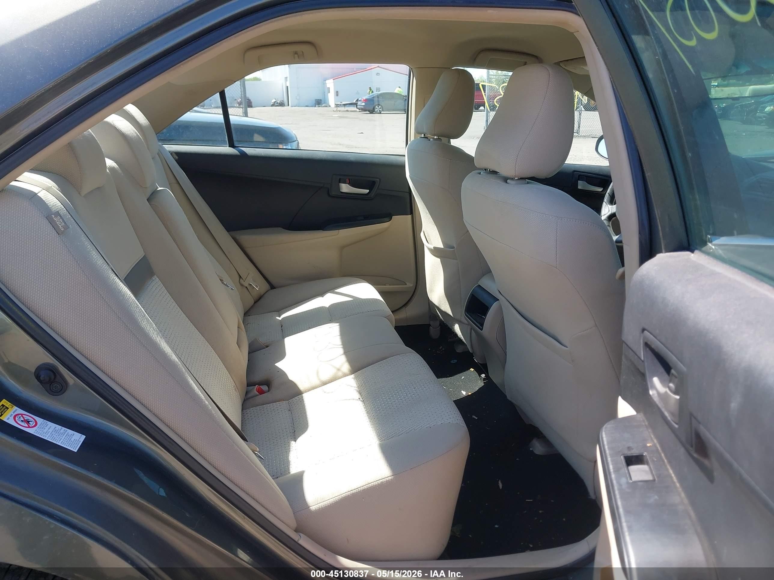 2014 Toyota Camry Le Green vin: 4T4BF1FK5ER412325