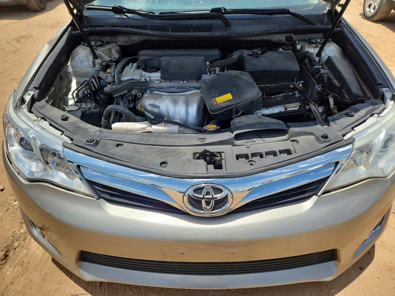 2014 Toyota Camry Xle Tan vin: 4T4BF1FK5ER427407