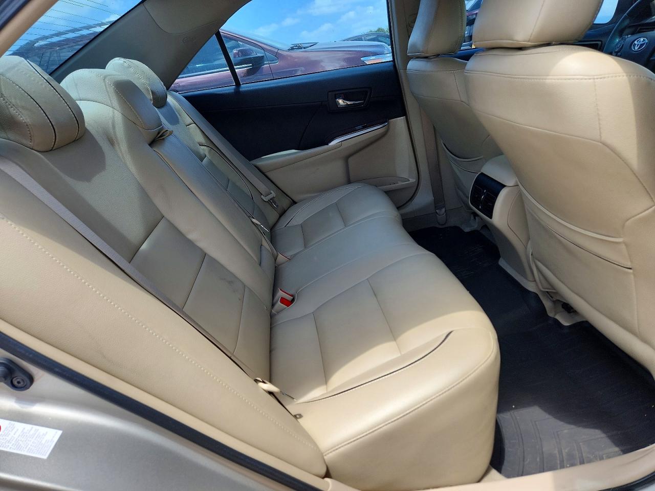 2014 Toyota Camry Xle Tan vin: 4T4BF1FK5ER427407