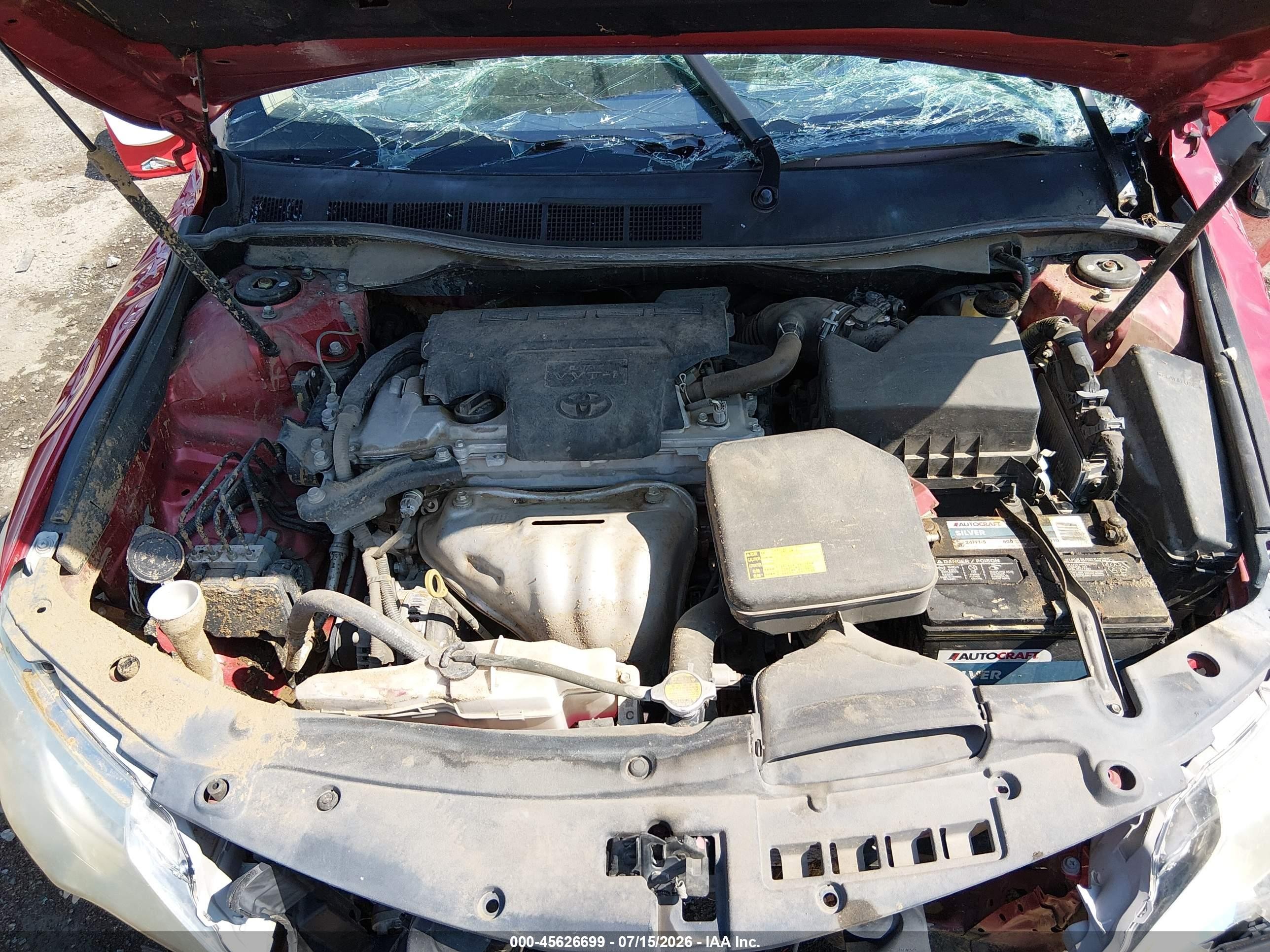 2014 Toyota Camry Le Red vin: 4T4BF1FK5ER430677
