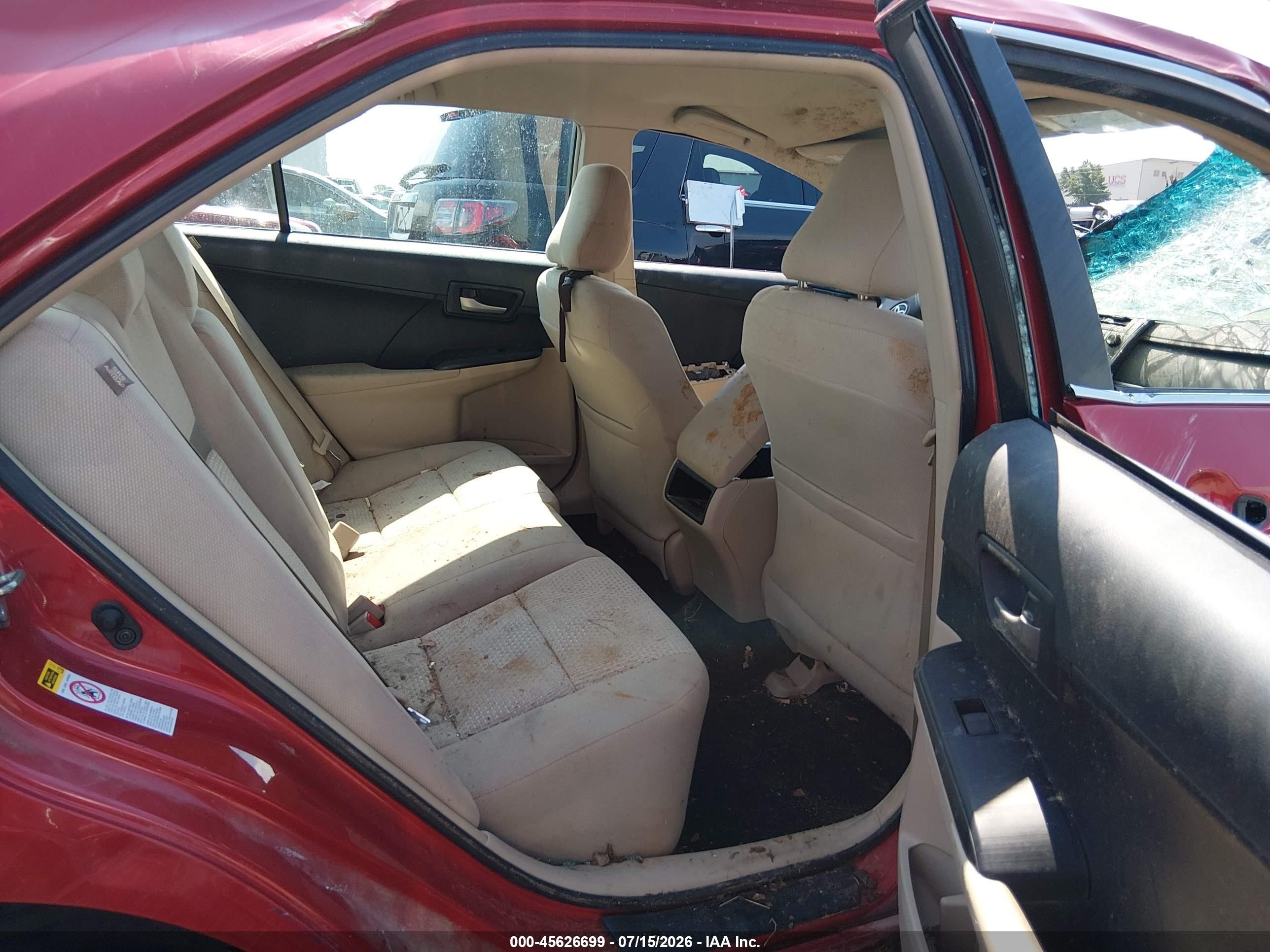 2014 Toyota Camry Le Red vin: 4T4BF1FK5ER430677